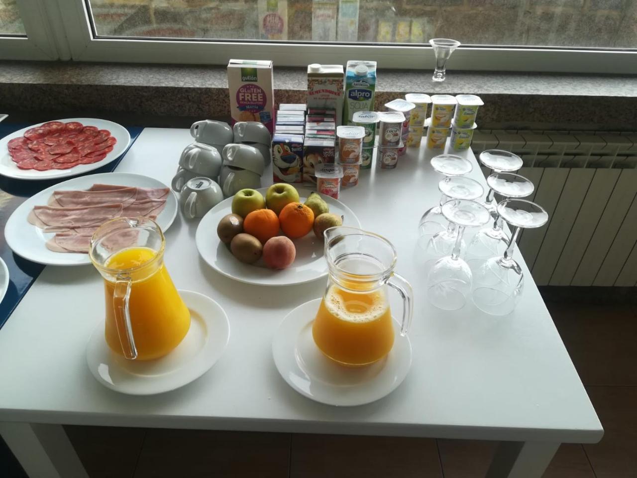 Aparthotel Corcubion Playa De Quenxe Luaran gambar